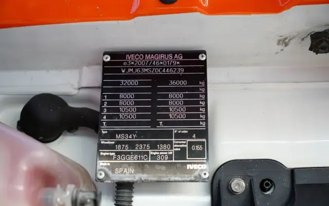 IVECO X-WAY 420 / 8X4 / BETONOMIESZARKA 9 M3 / SCHWING STETTER / AUTOMAT / EURO 6 