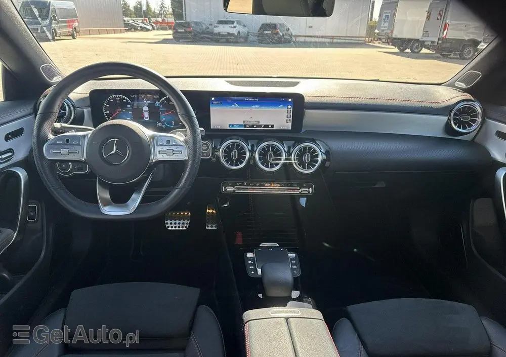 MERCEDES-BENZ CLA 250 4-Matic AMG Line 7G-DCT