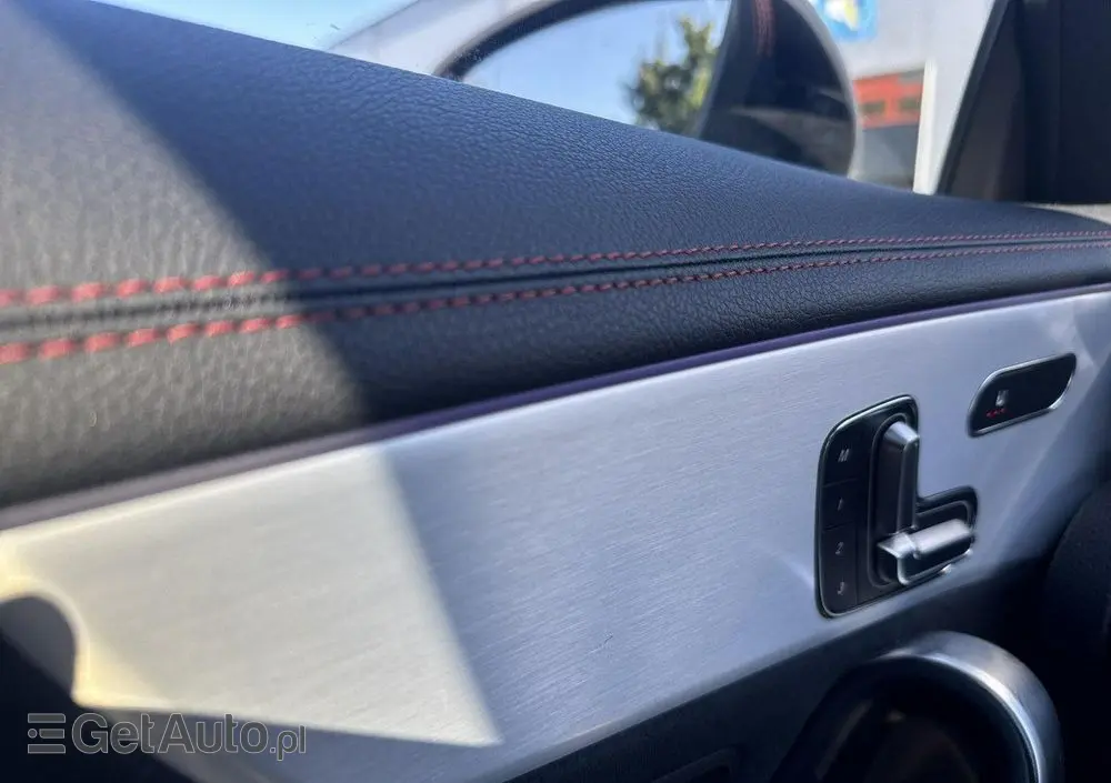 MERCEDES-BENZ CLA 250 4-Matic AMG Line 7G-DCT