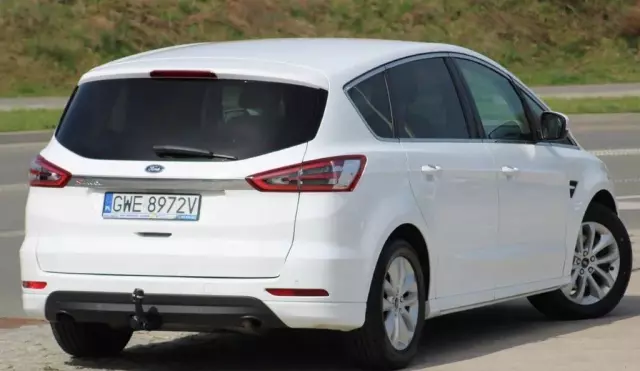 FORD S-MAX 