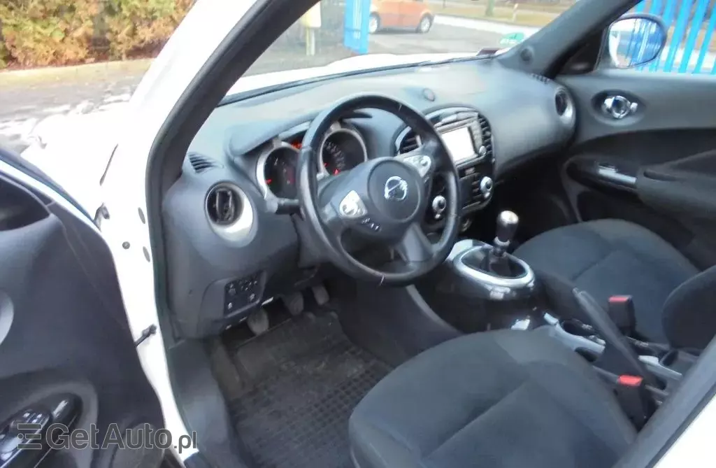 NISSAN Juke 