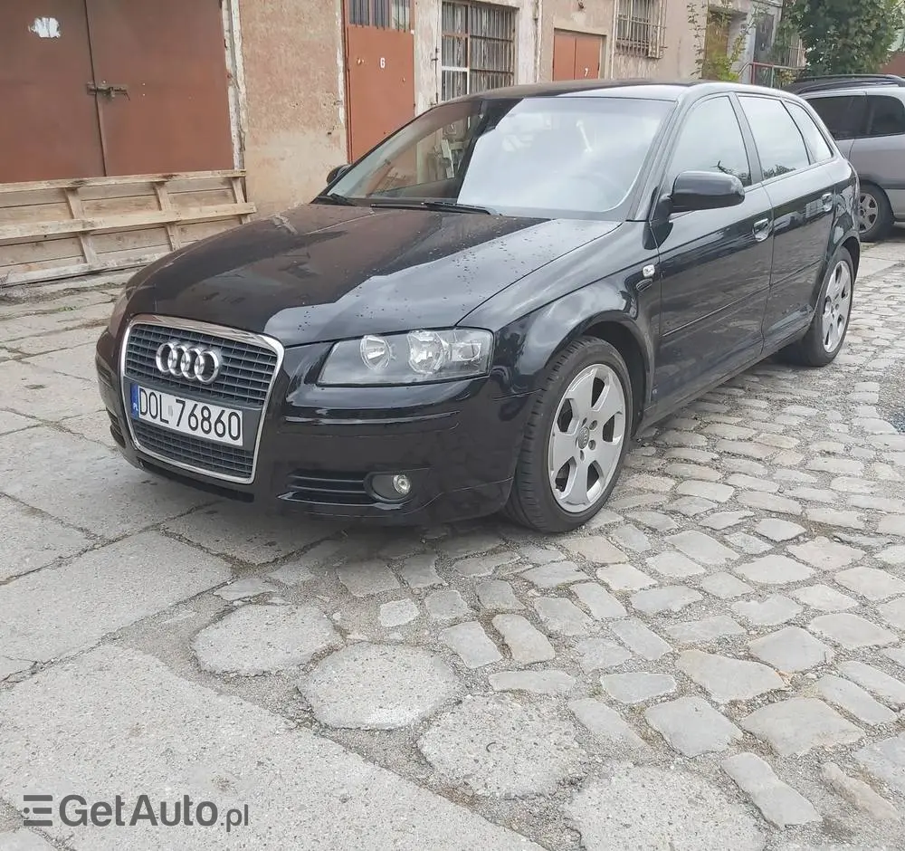 AUDI A3 Sportback 2.0 FSI Ambition