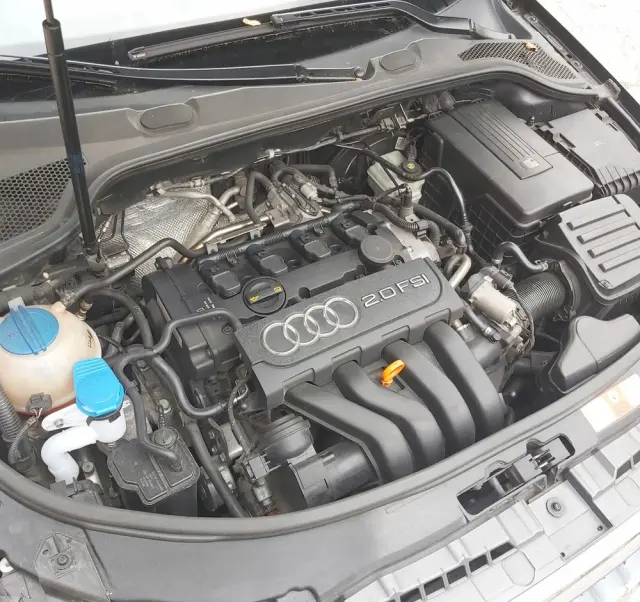 AUDI A3 Sportback 2.0 FSI Ambition