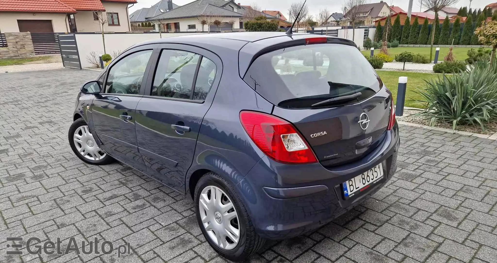 OPEL Corsa 1.4 16V Cosmo