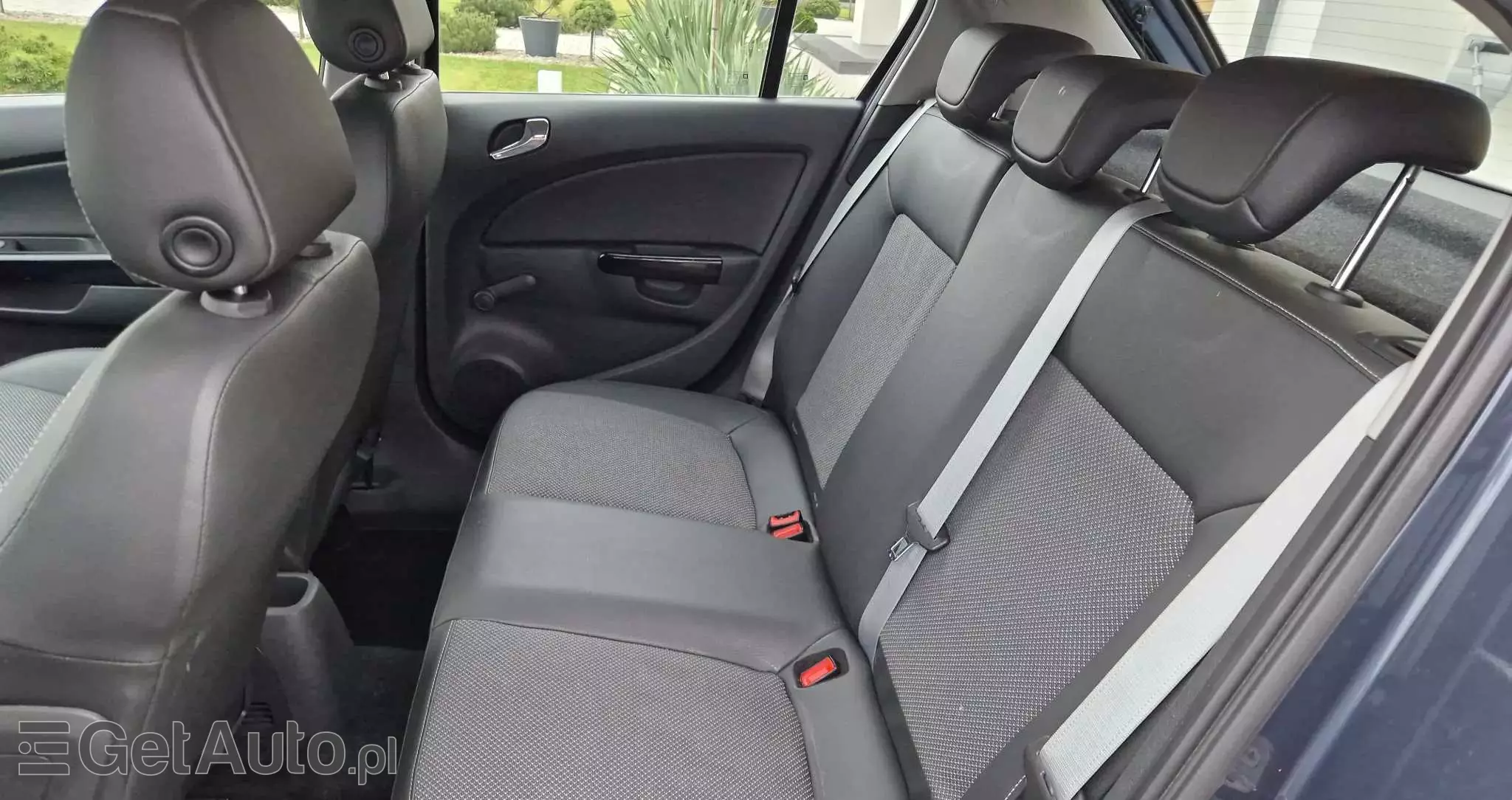 OPEL Corsa 1.4 16V Cosmo