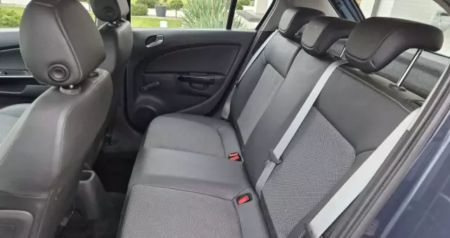 OPEL Corsa 1.4 16V Cosmo