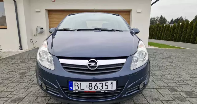 OPEL Corsa 1.4 16V Cosmo