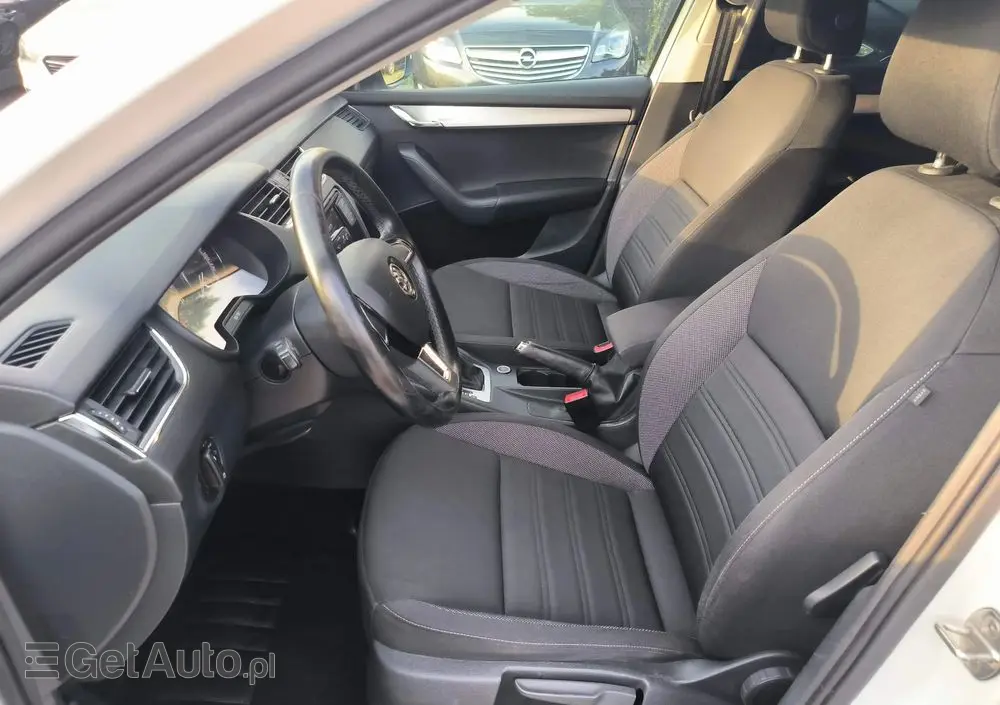 SKODA Octavia 1.5 TSI ACT DSG Sport Edition