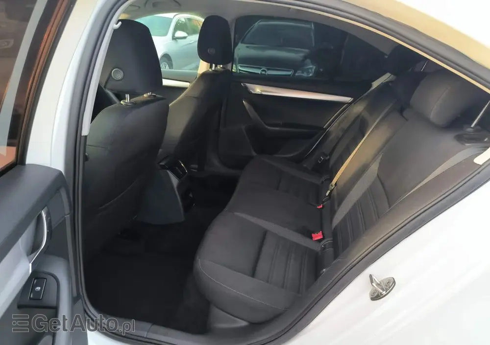 SKODA Octavia 1.5 TSI ACT DSG Sport Edition