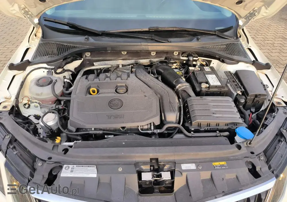 SKODA Octavia 1.5 TSI ACT DSG Sport Edition