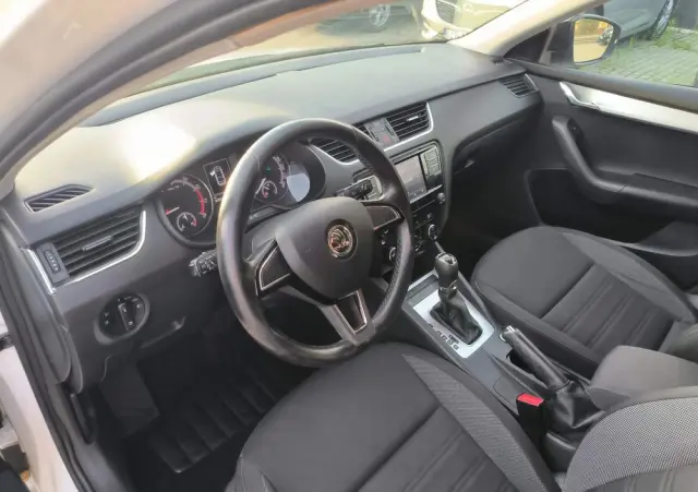 SKODA Octavia 1.5 TSI ACT DSG Sport Edition