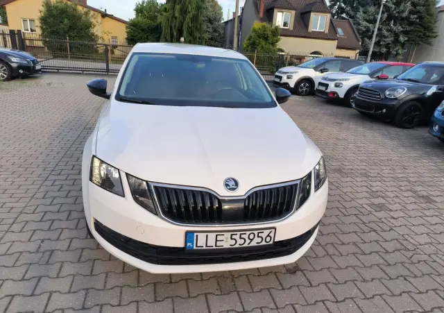 SKODA Octavia 1.5 TSI ACT DSG Sport Edition