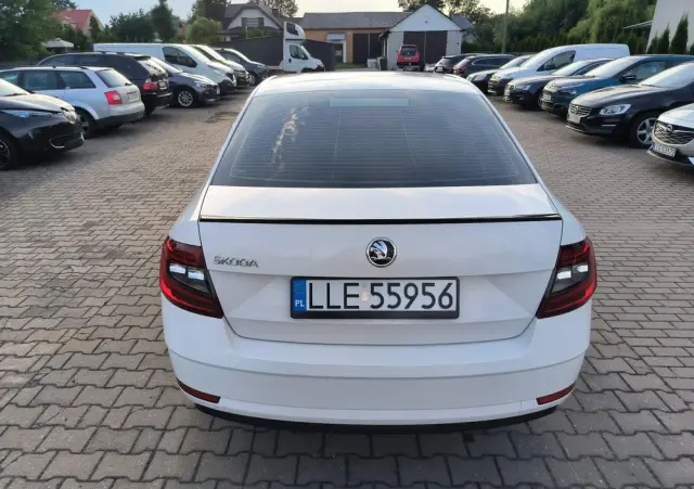 SKODA Octavia 1.5 TSI ACT DSG Sport Edition