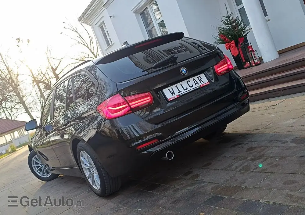 BMW Seria 3 318d DPF Edition Lifestyle