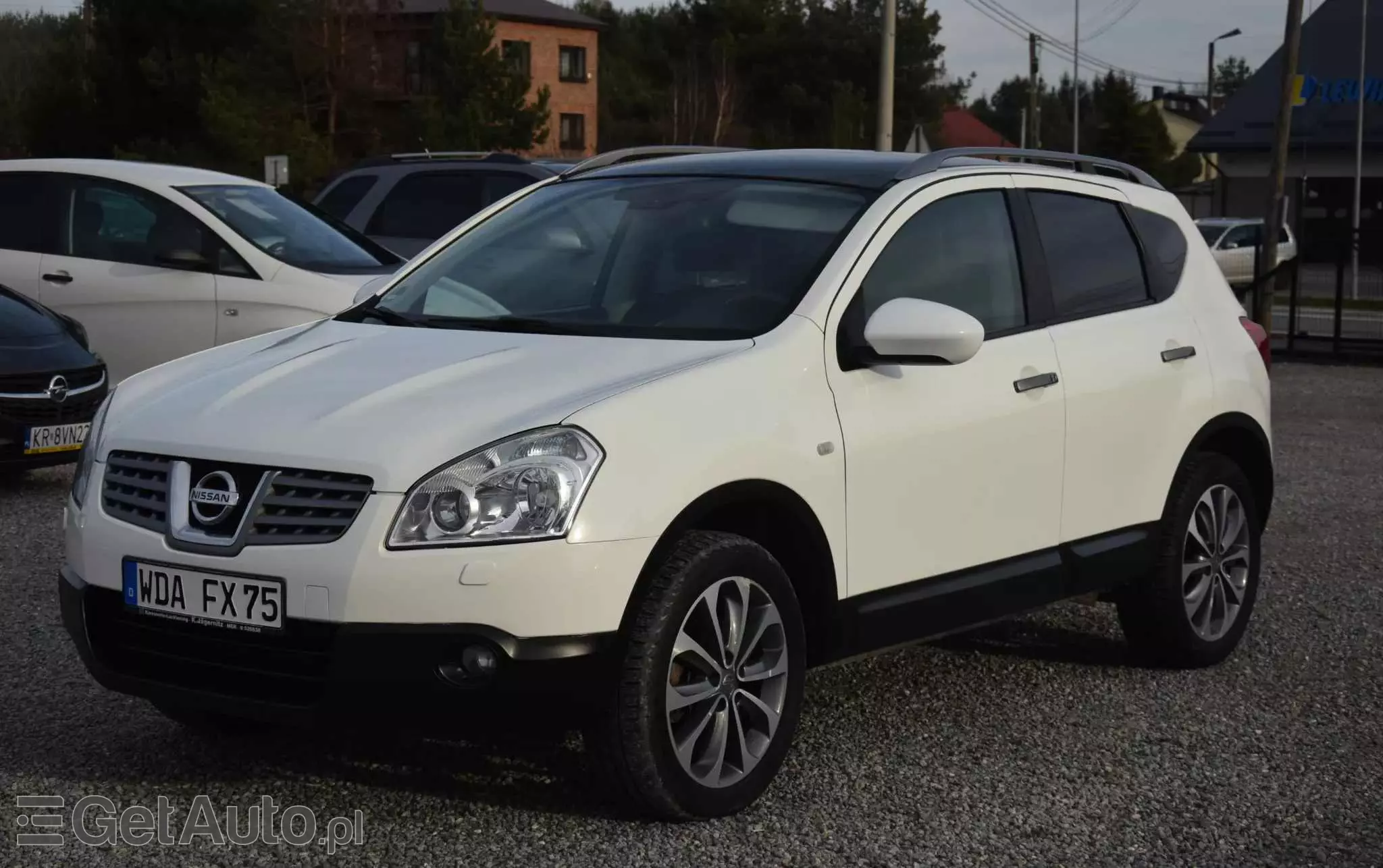 NISSAN Qashqai 2.0 dCi 4 x 4 DPF lounge
