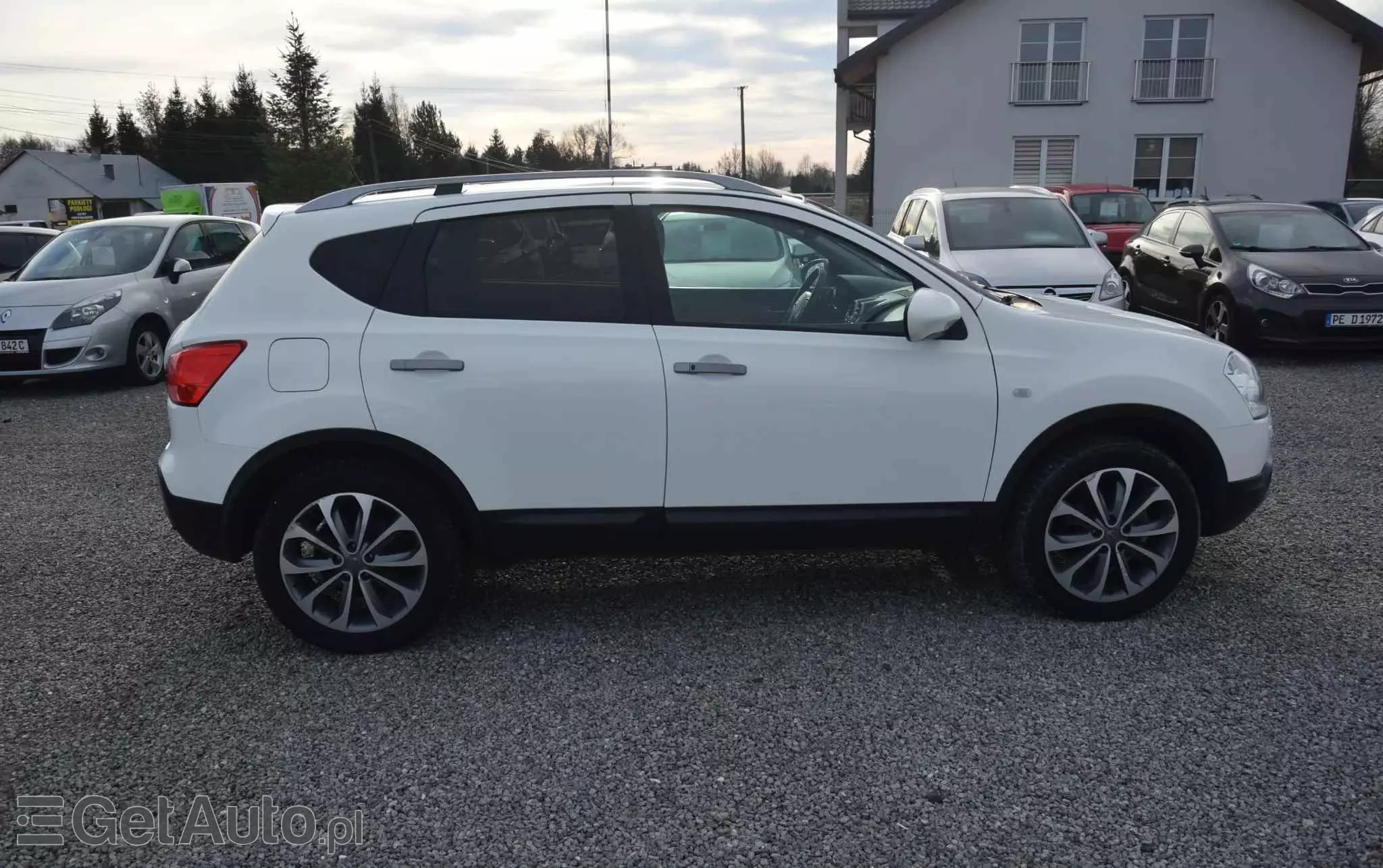 NISSAN Qashqai 2.0 dCi 4 x 4 DPF lounge