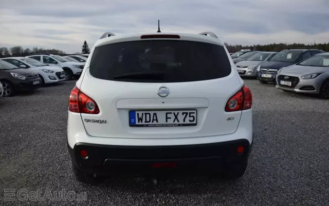 NISSAN Qashqai 2.0 dCi 4 x 4 DPF lounge