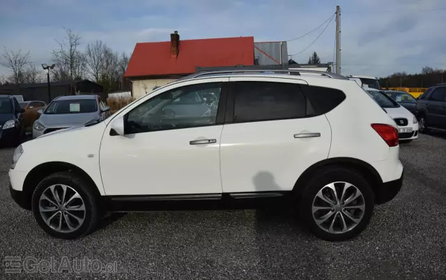NISSAN Qashqai 2.0 dCi 4 x 4 DPF lounge