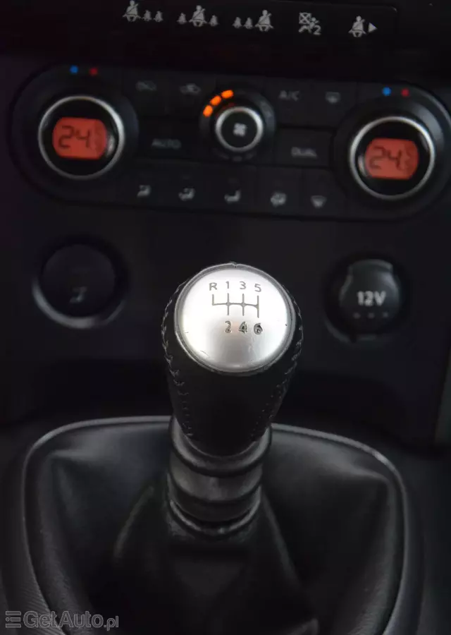 NISSAN Qashqai 2.0 dCi 4 x 4 DPF lounge