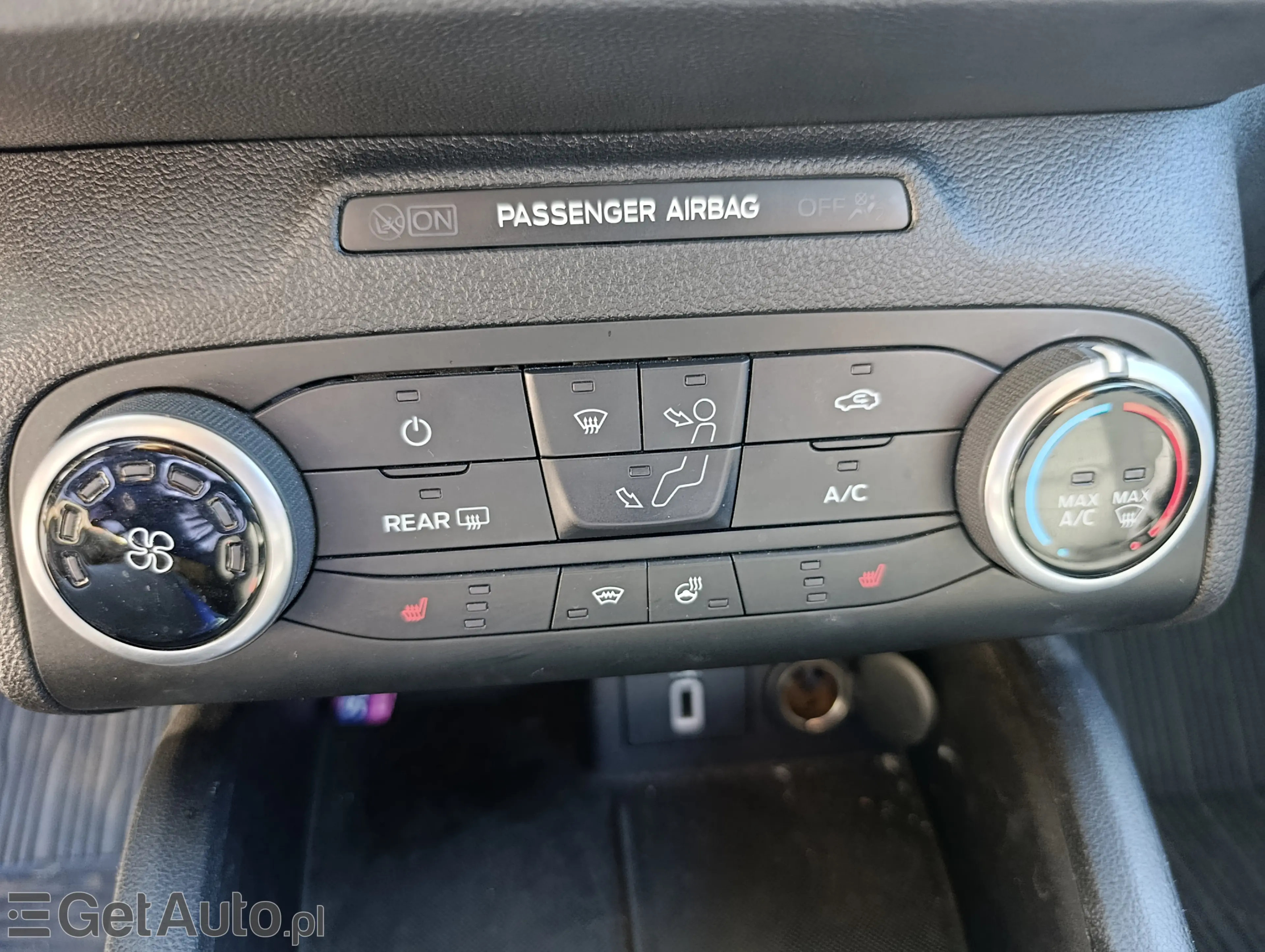 FORD Focus Active Business