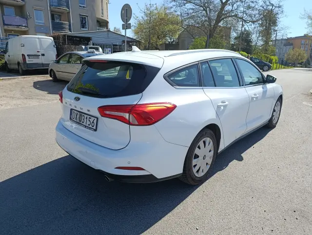 FORD Focus Active Business