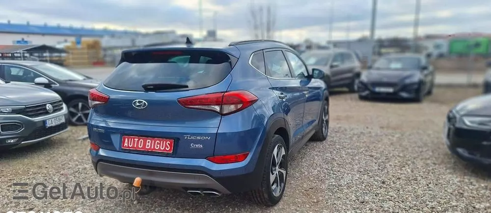HYUNDAI Tucson 