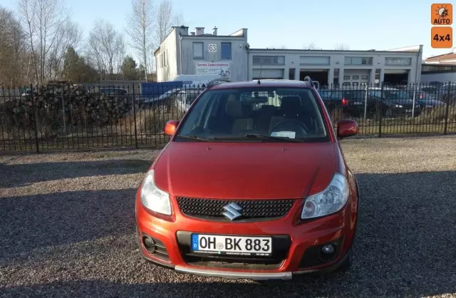SUZUKI SX4 