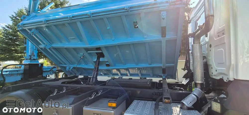 MERCEDES-BENZ AROCS 1827///* 2018///* PRZEB 41 TYŚ///* HDS///* WYWROTKA///* ROTATOR///* 18000KG///* ŁYŻKA///* STAN JAK NOWY 