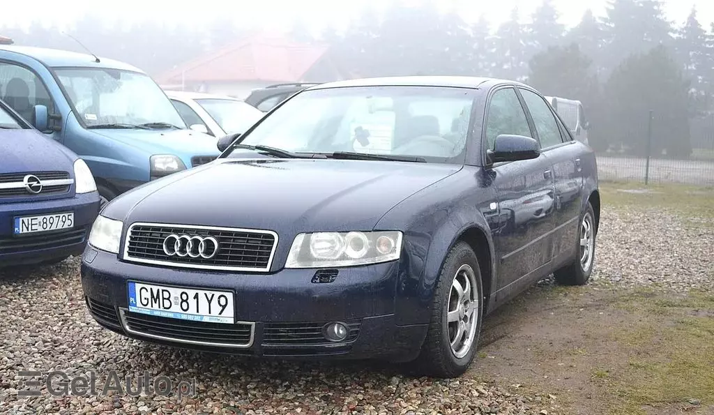AUDI A4 