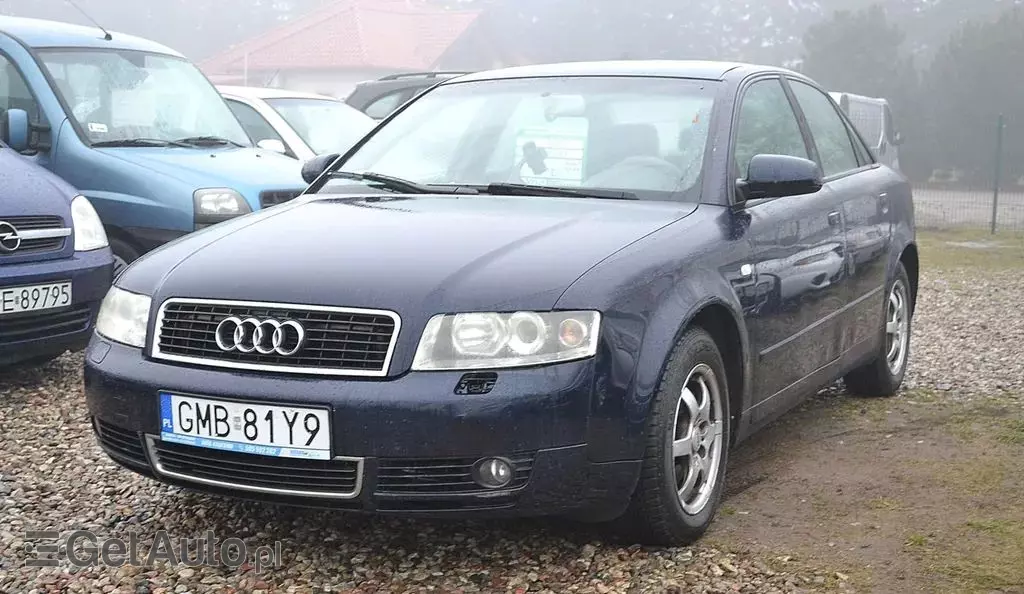 AUDI A4 