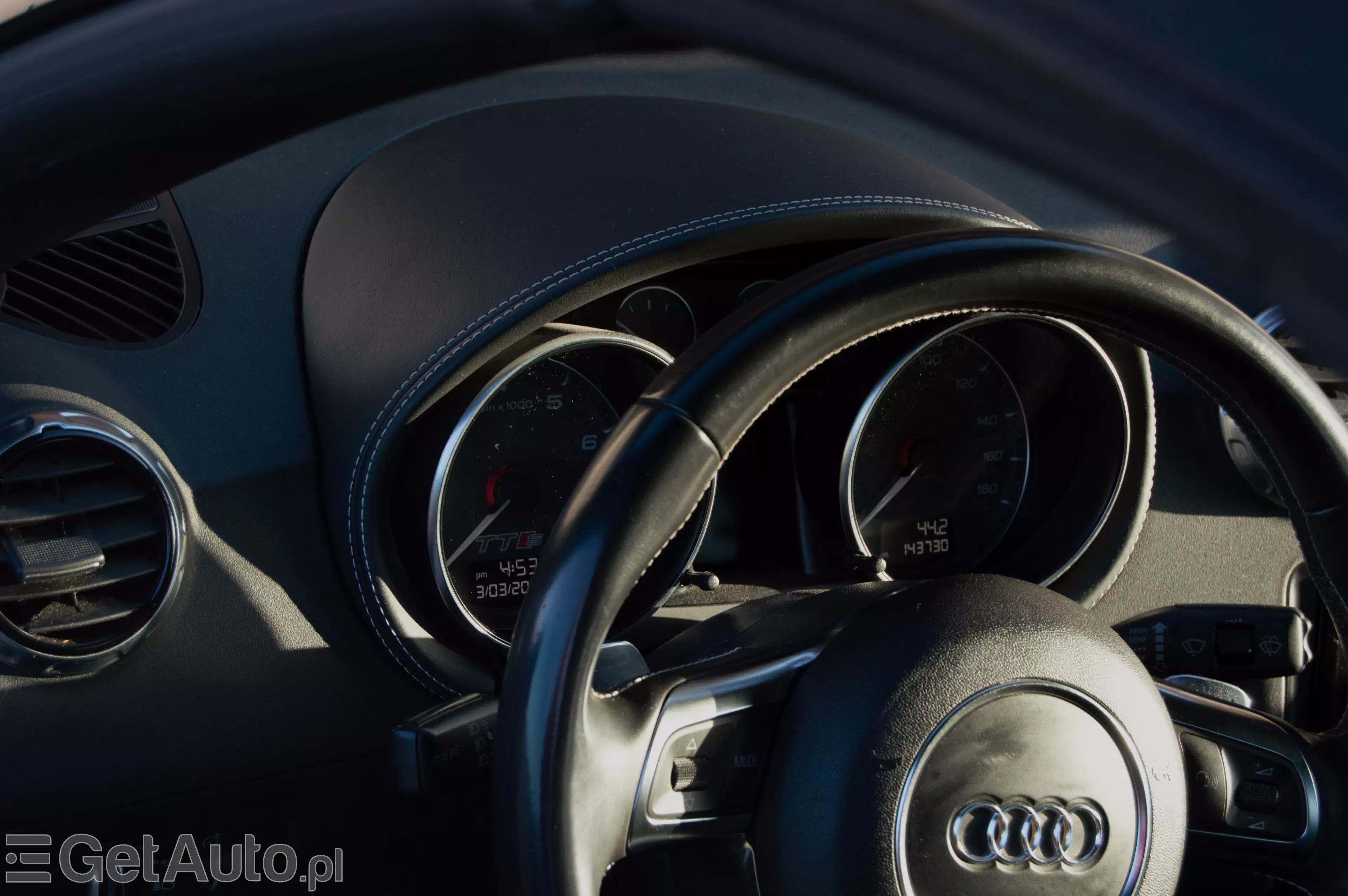 AUDI TT Roadster