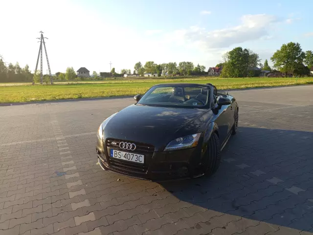 AUDI TT Roadster
