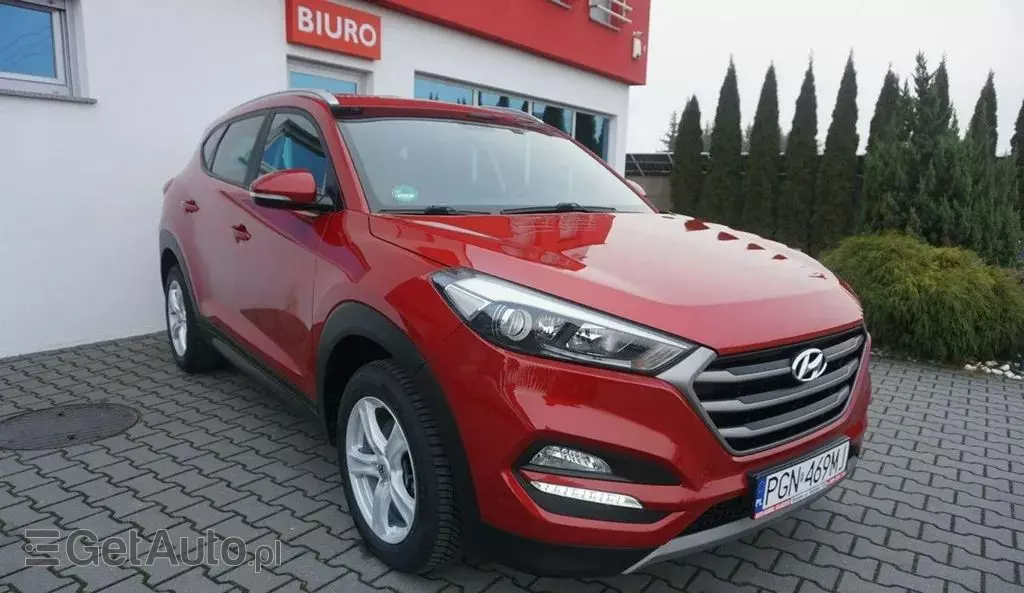 HYUNDAI Tucson 