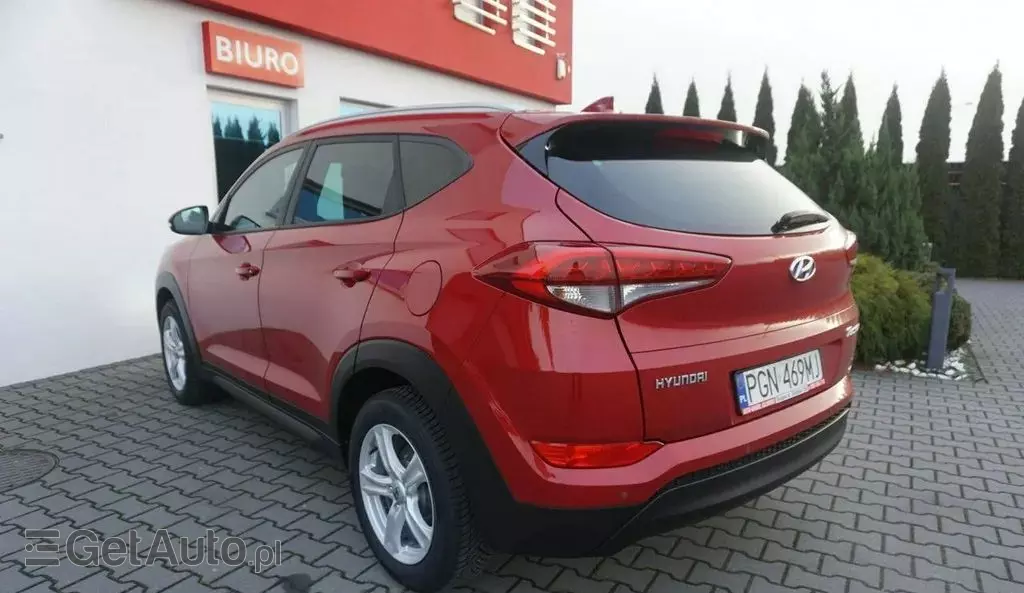 HYUNDAI Tucson 