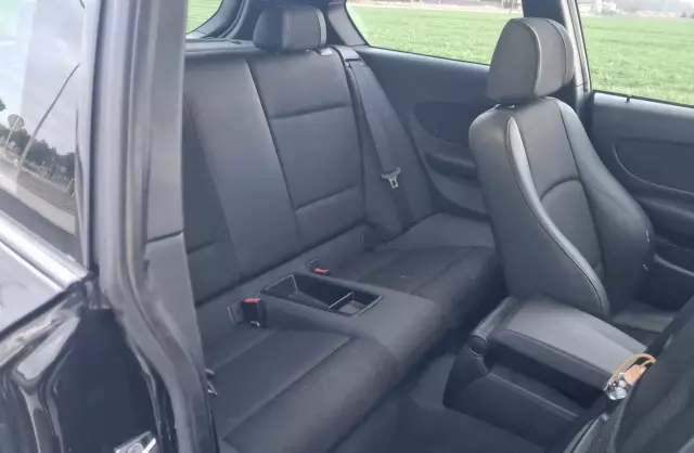 BMW Seria 1 118d (143 KM)