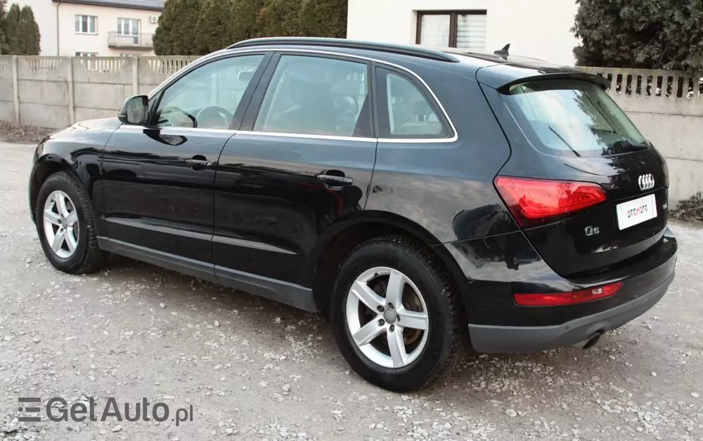 AUDI Q5 2.0 TDI