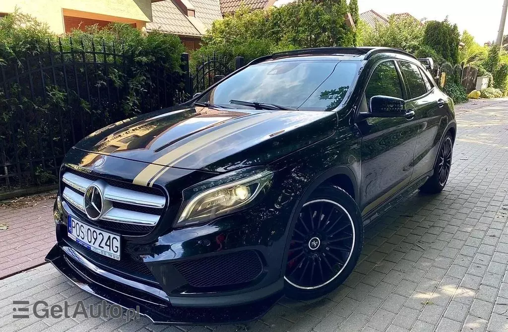 MERCEDES-BENZ GLA 
