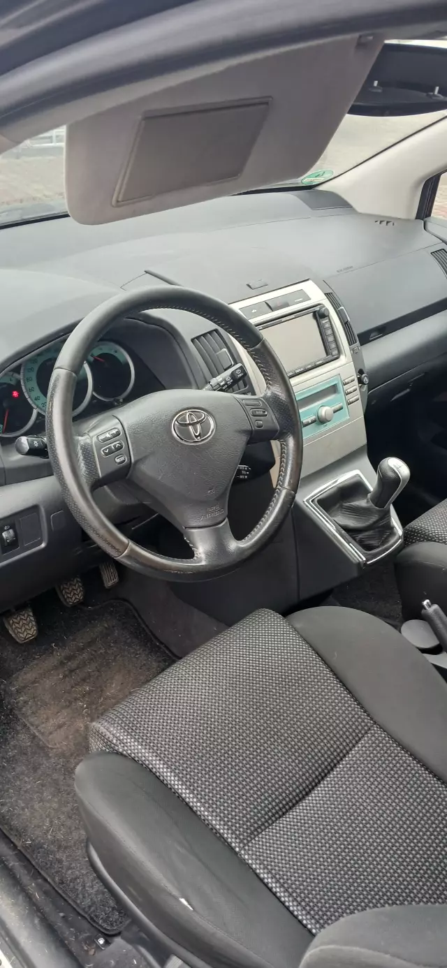 TOYOTA Corolla Verso Prestige MM