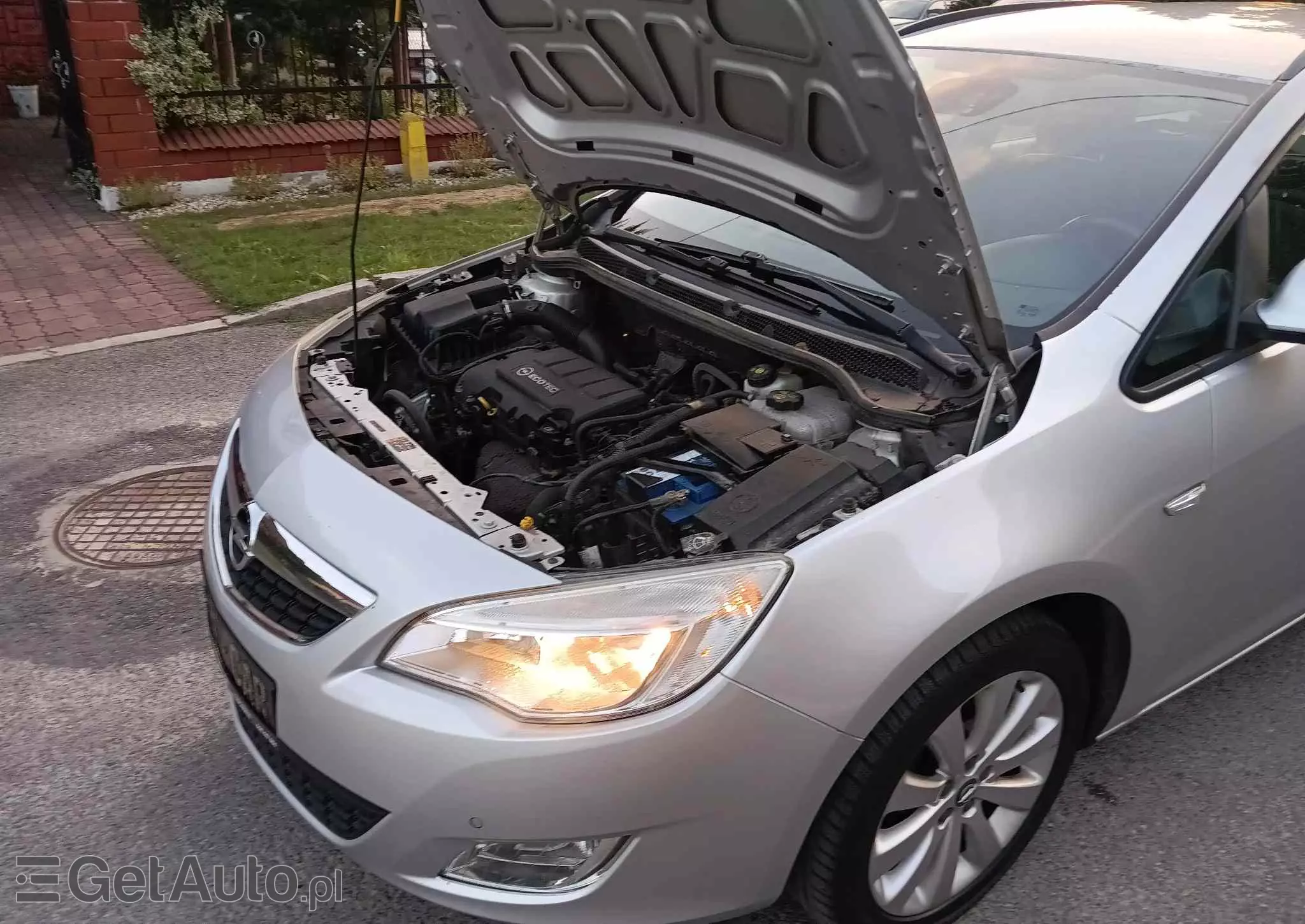 OPEL Astra 1.4 EcoFLEX Cosmo