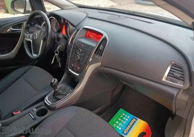 OPEL Astra 1.4 EcoFLEX Cosmo