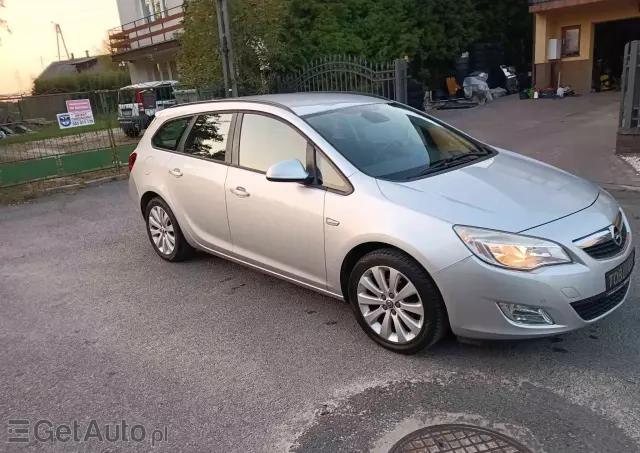 OPEL Astra 1.4 EcoFLEX Cosmo