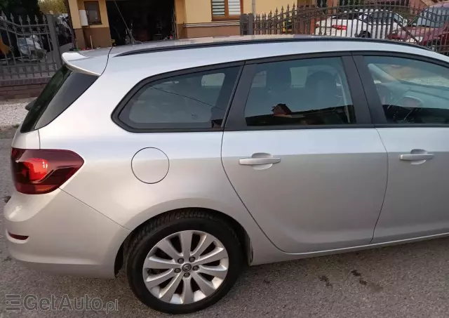 OPEL Astra 1.4 EcoFLEX Cosmo