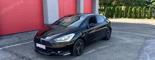 DS 5 