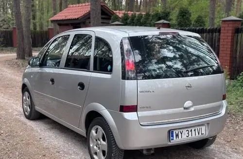 OPEL Meriva 