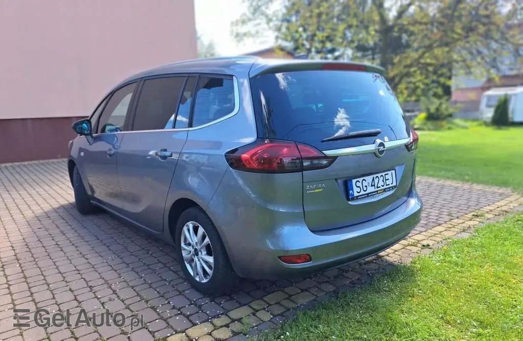 OPEL Zafira 