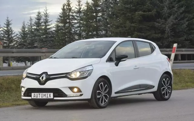 RENAULT Clio 0.9 Energy TCe Limited Plus