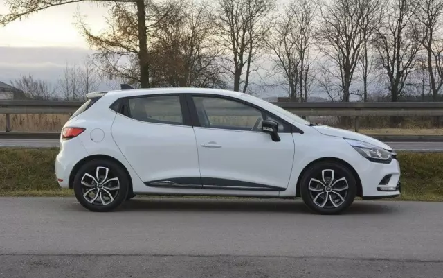 RENAULT Clio 0.9 Energy TCe Limited Plus