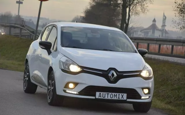 RENAULT Clio 0.9 Energy TCe Limited Plus
