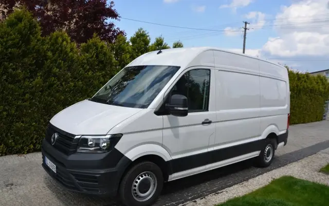 VOLKSWAGEN Crafter 