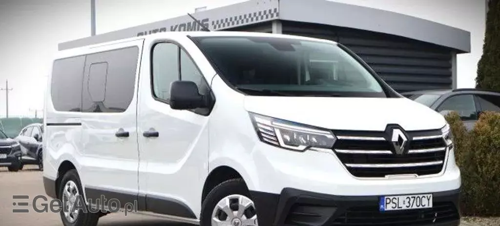 RENAULT Trafic 